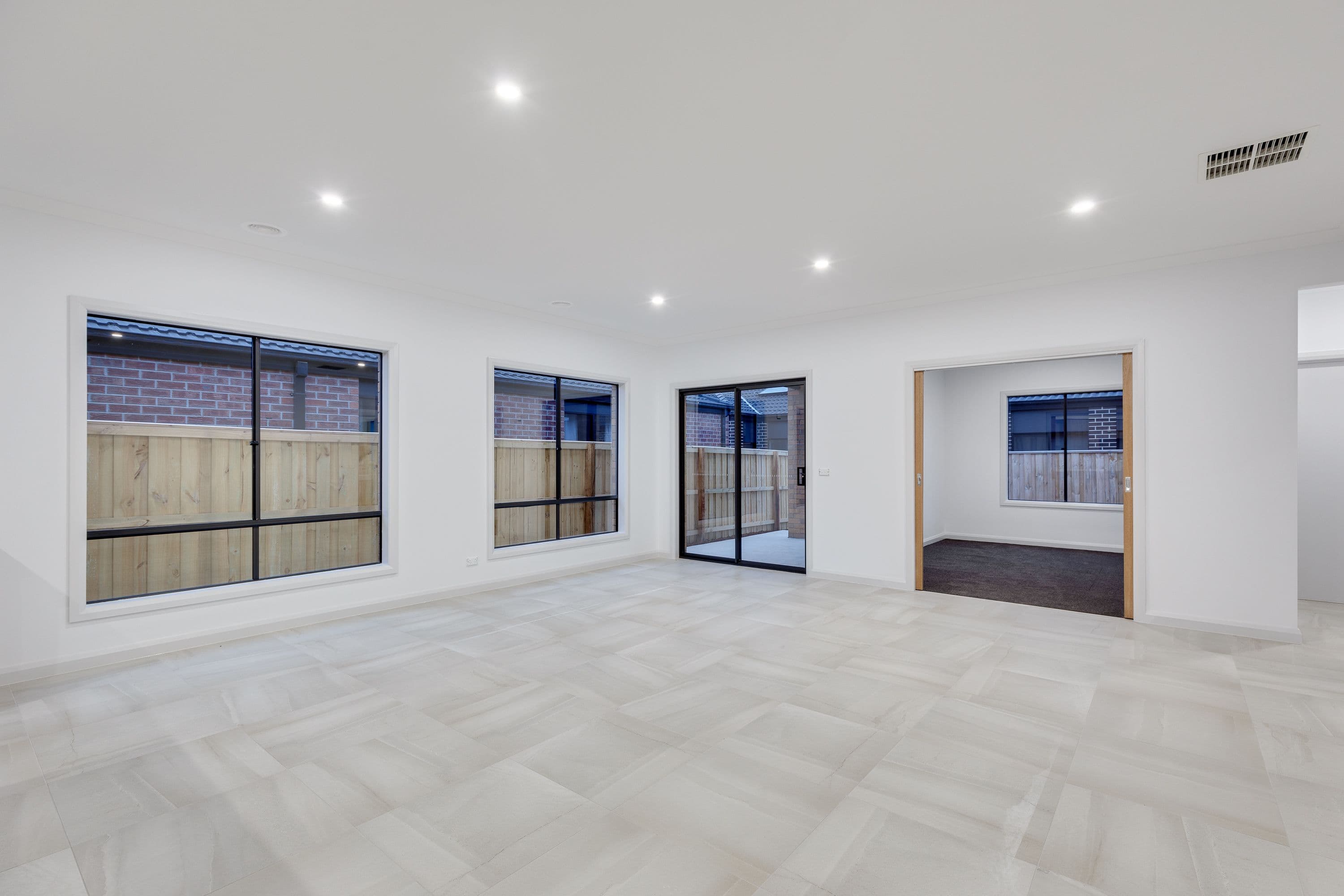 18 Greaves Crescent, Kalkallo VIC 3064, Kalkallo - Thumbnail 5