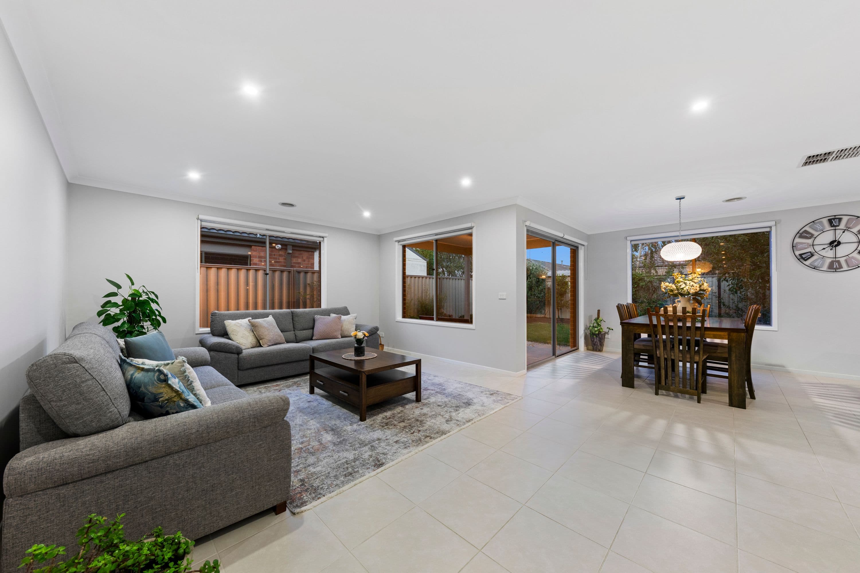 18 Farmdale Road, Pakenham VIC 3810, Pakenham - Thumbnail 5