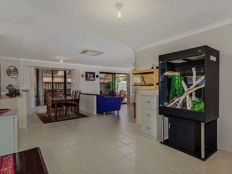 77 Zaragoza Drive, PORT KENNEDY WA 6172, Port Kennedy - Thumbnail 8