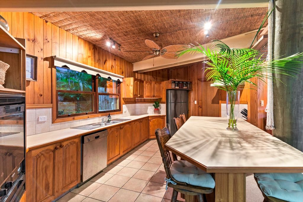141 K P McGrath Drive, Elanora QLD 4221, Elanora - Thumbnail 5