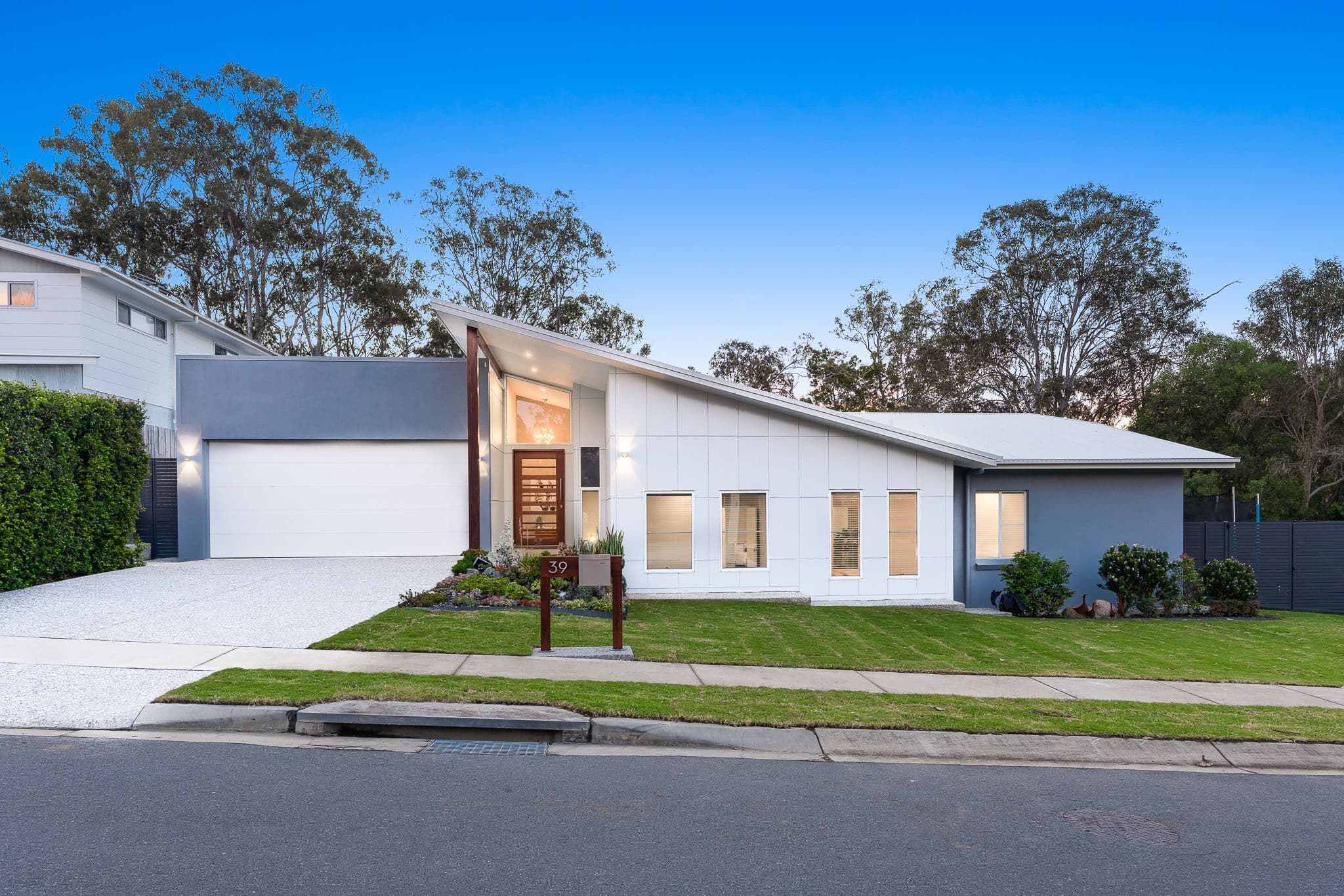 39 Pademelon Circuit, North Lakes QLD 4509, North Lakes - Thumbnail 2