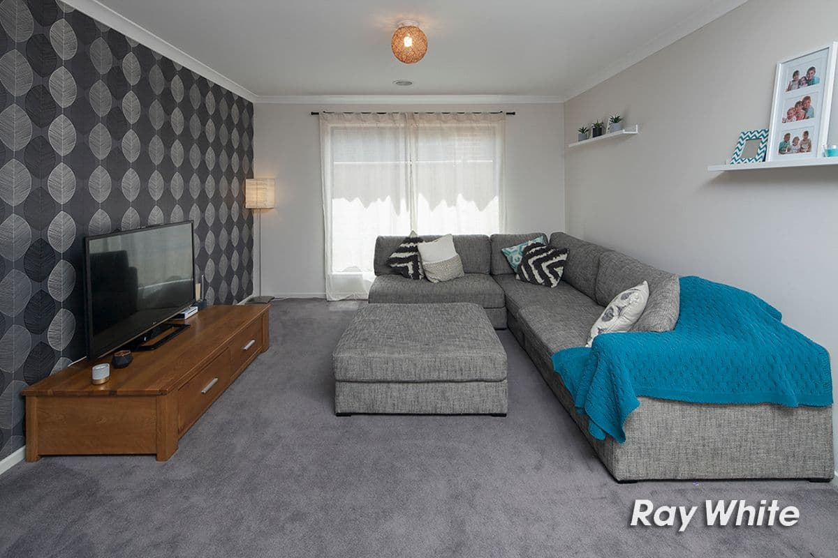 15 Statham View, Cranbourne West VIC 3977, Cranbourne West - Thumbnail 6