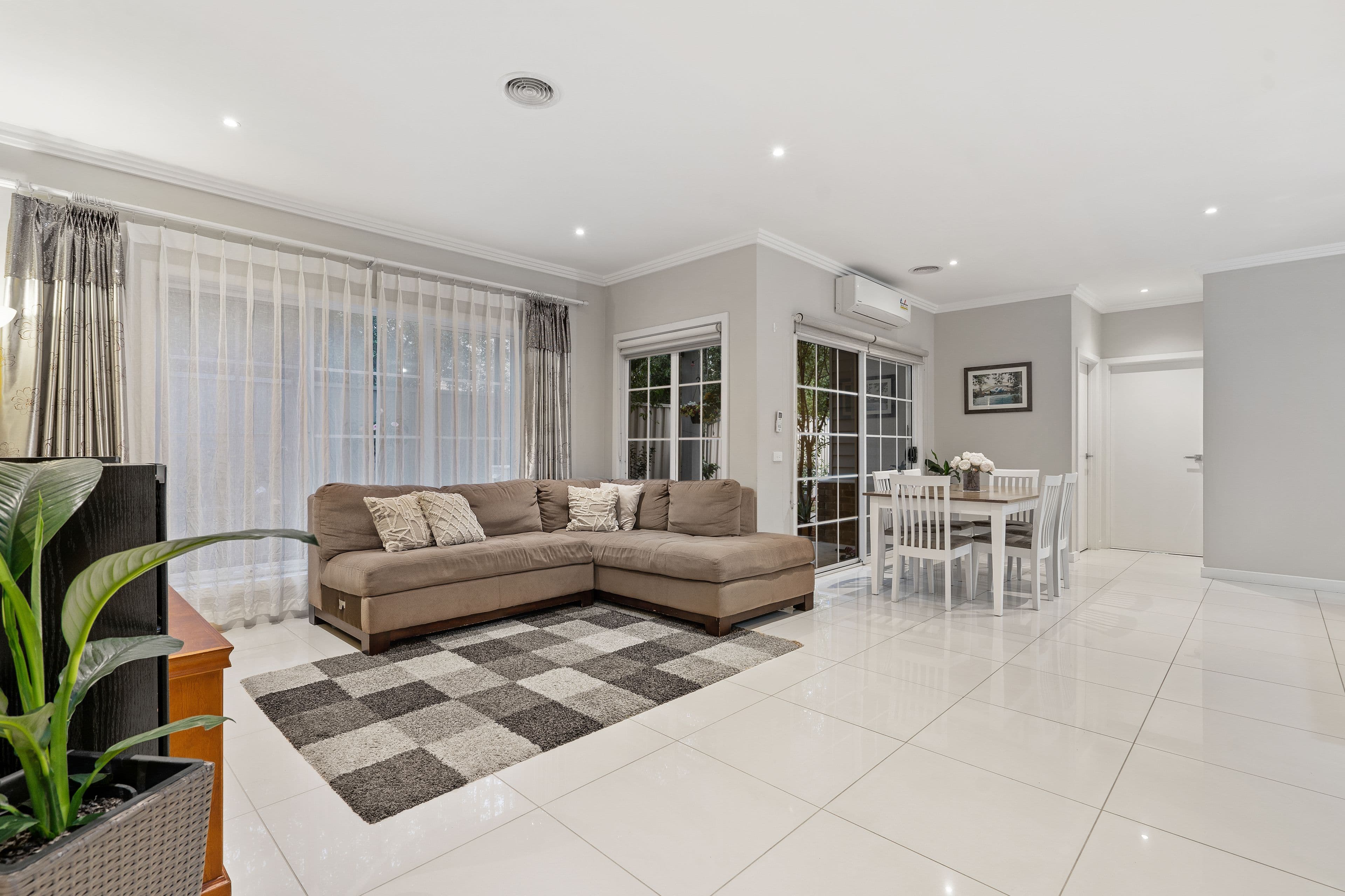 7 Toolondo Close, Caroline Springs VIC 3023, Caroline Springs - Thumbnail 6