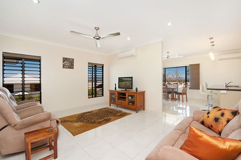 11 Knox Court, MOUNT LOUISA QLD 4814, Mount Louisa - Thumbnail 3
