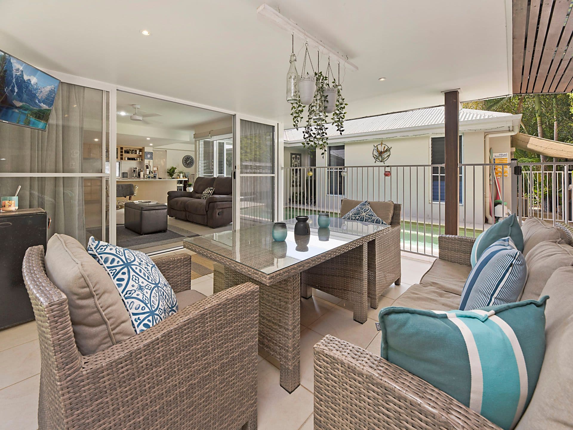 6 Whiteash Place, Currimundi QLD 4551, Currimundi - Thumbnail 2