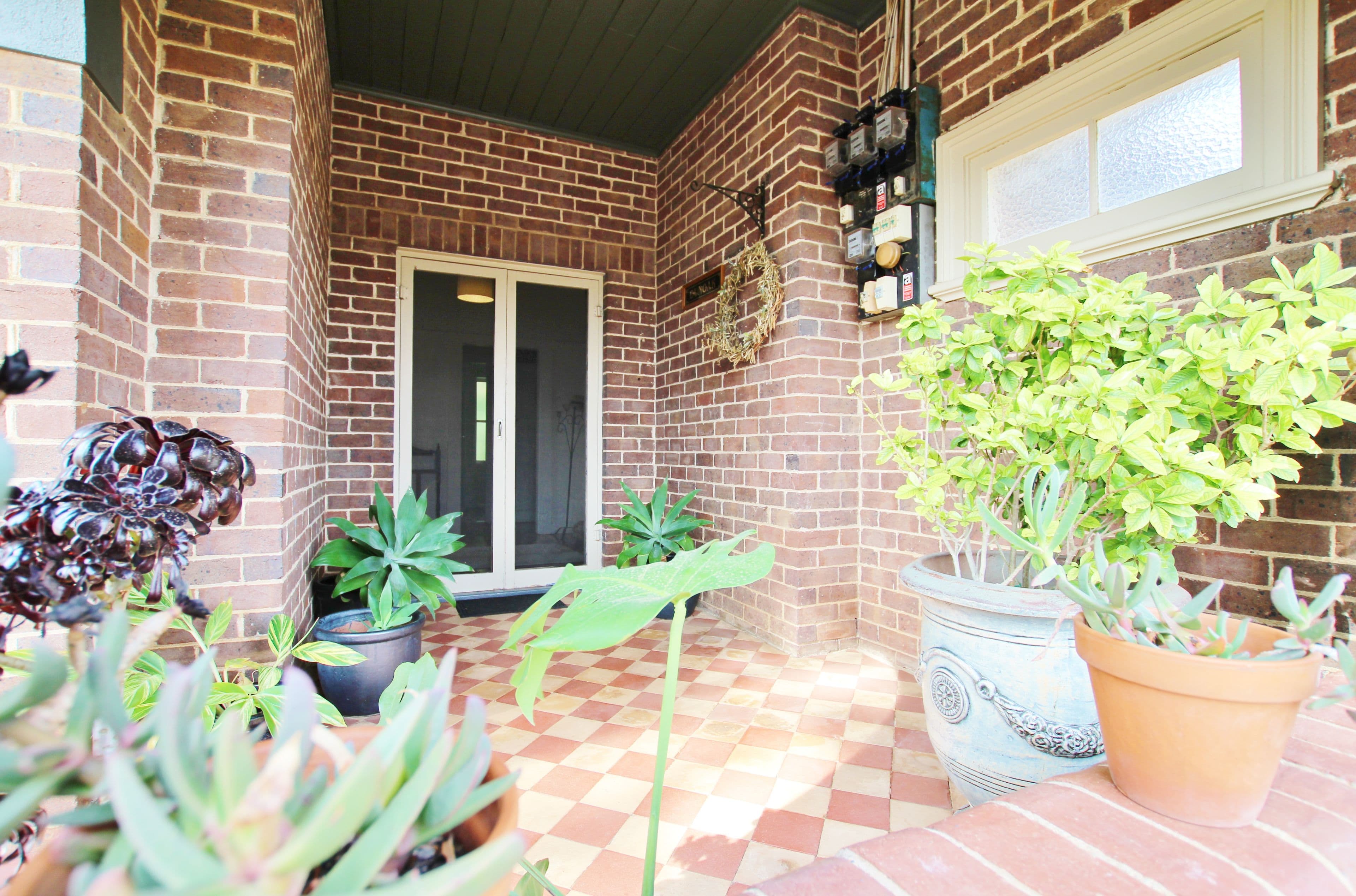 1 Lynch Street, Young NSW 2594, Young - Thumbnail 3