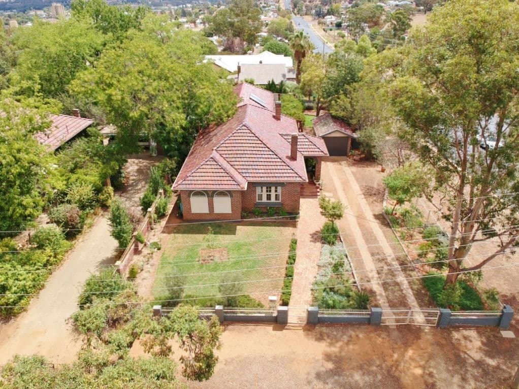 1 Lynch Street, Young NSW 2594, Young - Thumbnail 4