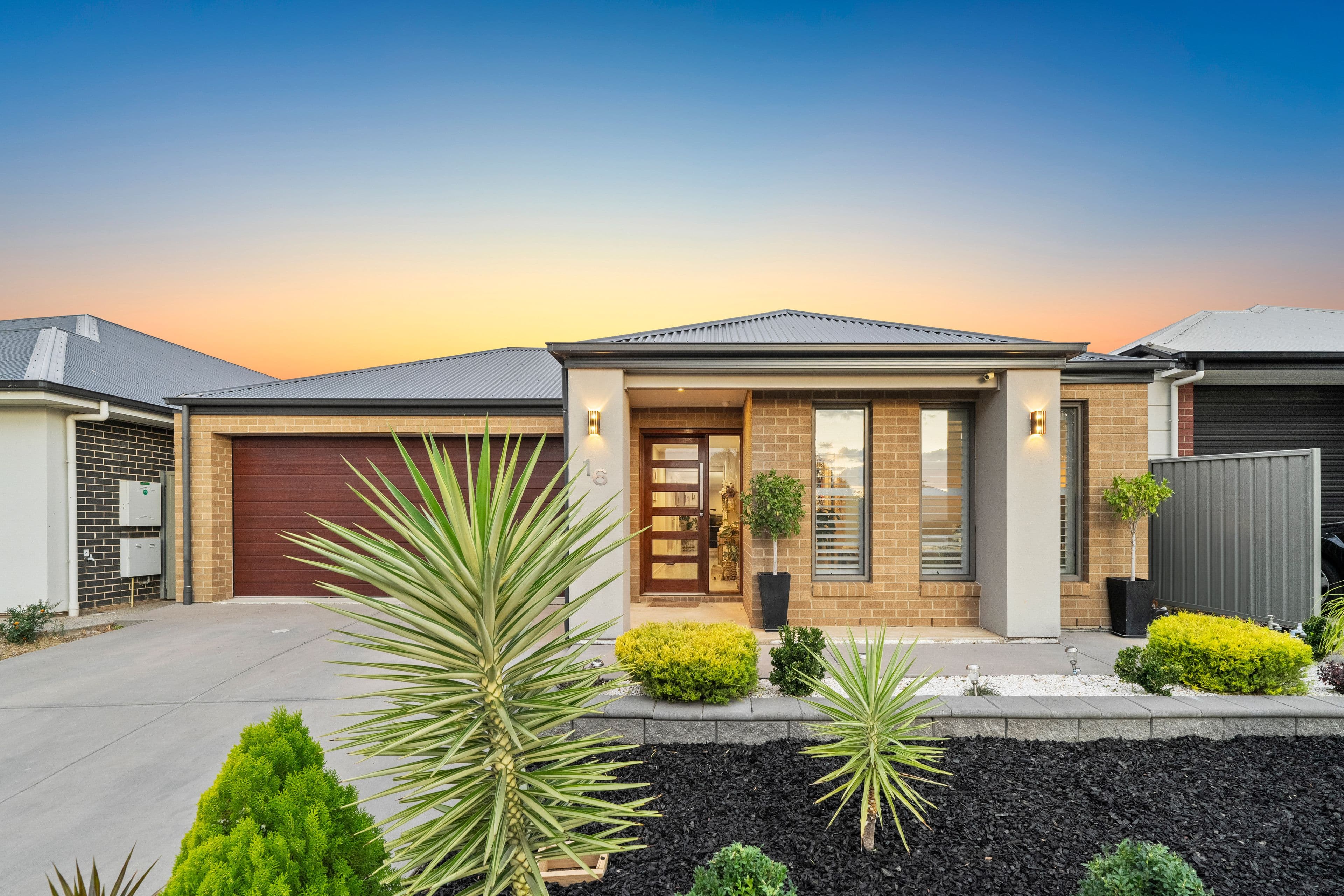 16 Oliphant Road, Seaford Heights SA 5169, Seaford Heights - Image 1