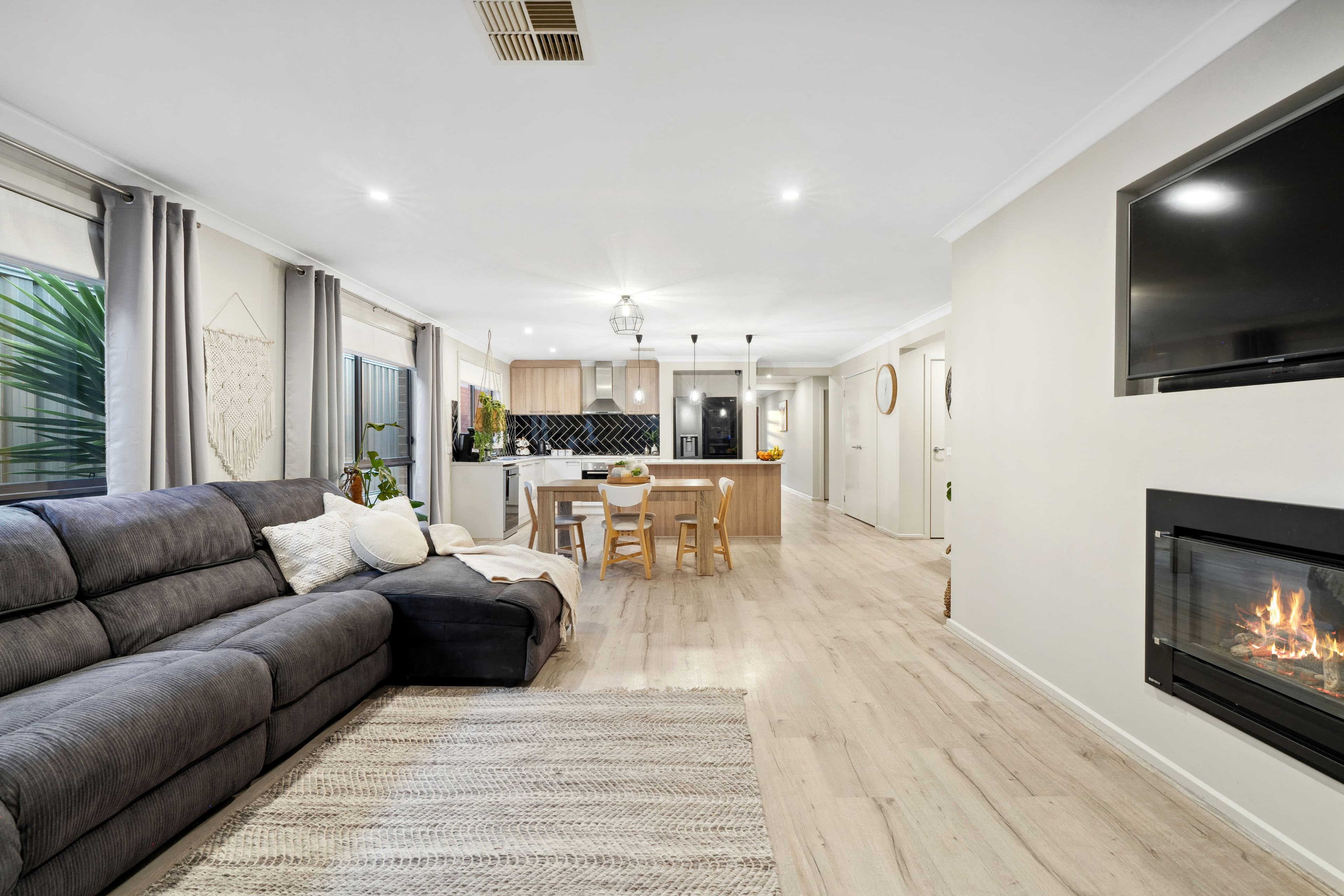 16 Oliphant Road, Seaford Heights SA 5169, Seaford Heights - Thumbnail 8