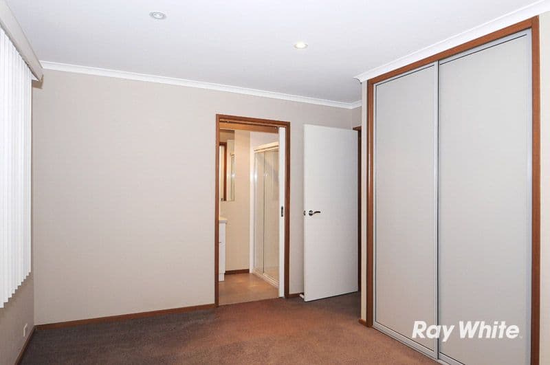 92 Monahans Road, CRANBOURNE VIC 3977, Cranbourne - Thumbnail 8