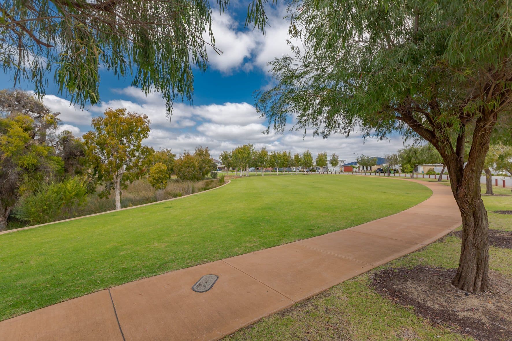 7 Aldenham Drive, Southern River WA 6110, Southern River - Thumbnail 3