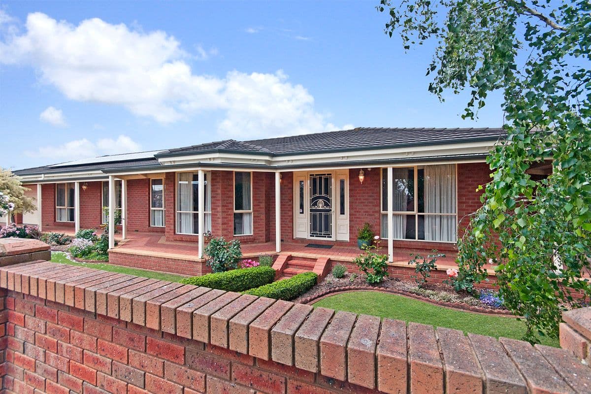 1 La Bella Court, WARRNAMBOOL VIC 3280, Warrnambool - Image 1