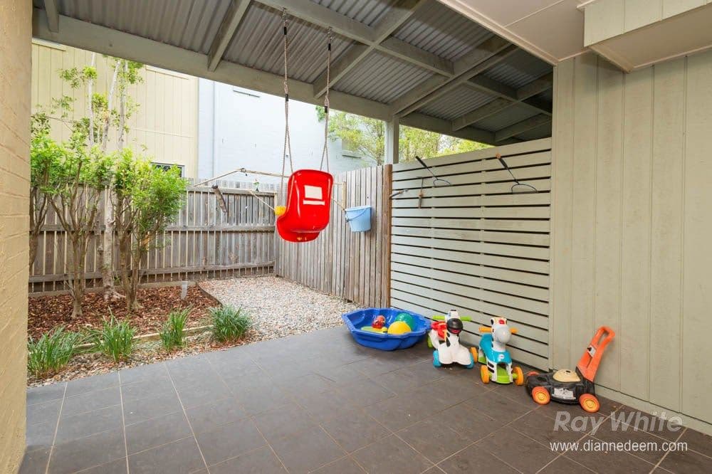 21 Cunard Street, Holland Park QLD 4121, Holland Park - Thumbnail 3