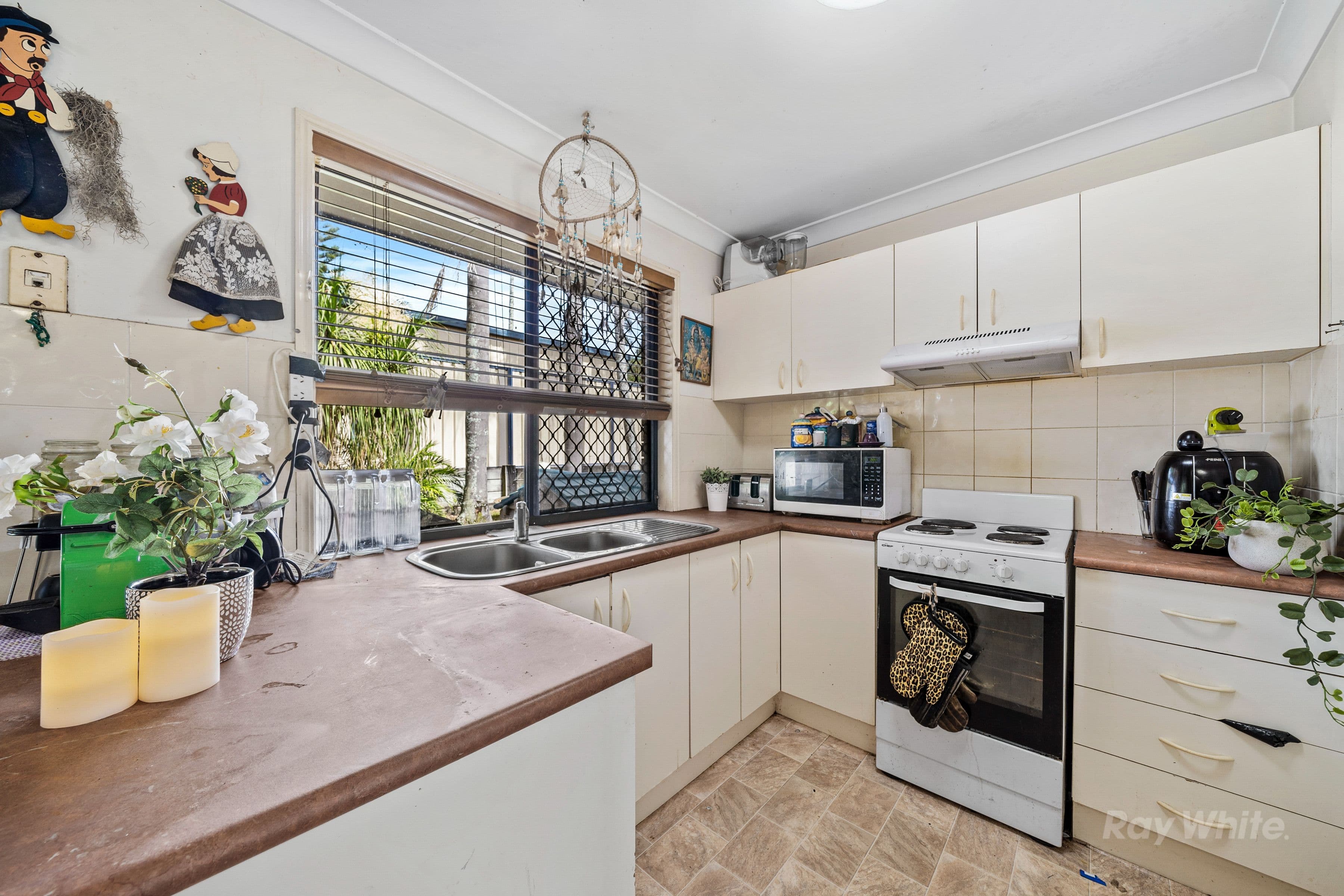 9 Garson Street, Eagleby QLD 4207, Eagleby - Thumbnail 4