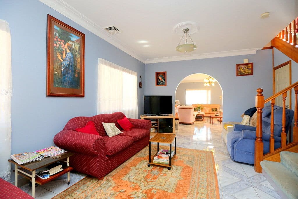 8 Chelmsford Avenue, Belmore - Thumbnail 3