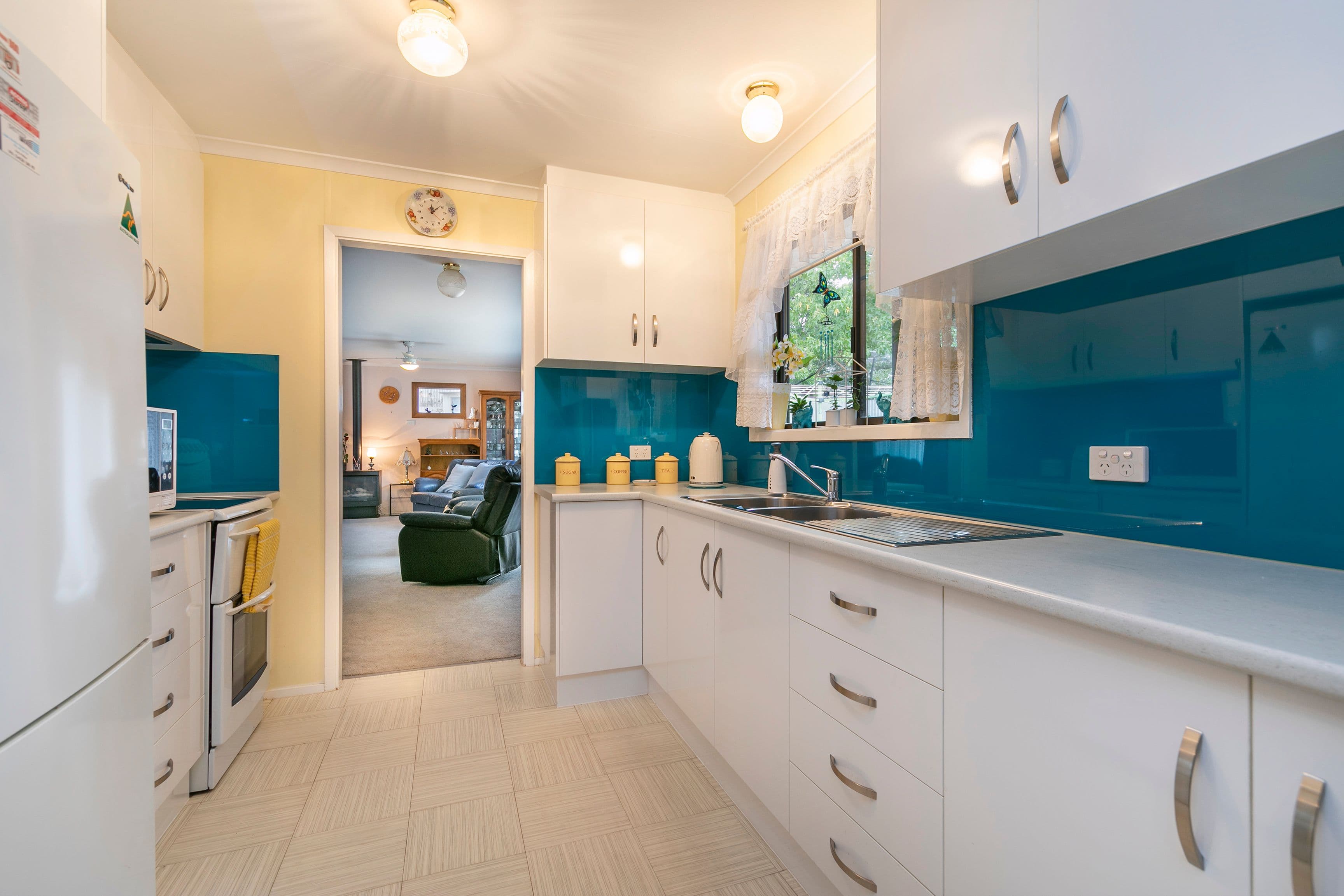 15 Kerrison Avenue, Ridgehaven SA 5097, Ridgehaven - Image 1