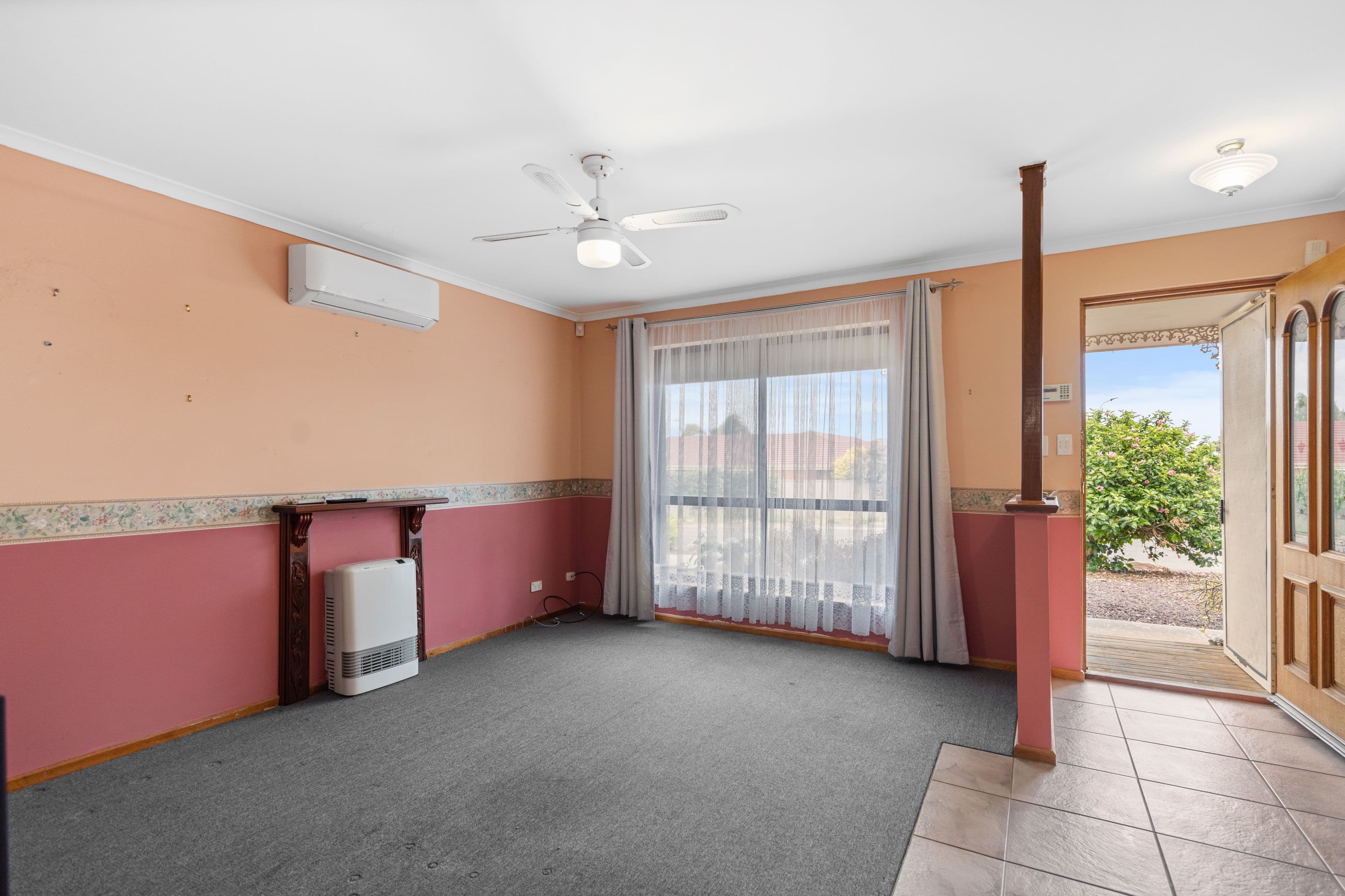 8 Cassinia Street, Craigmore SA 5114, Craigmore - Thumbnail 3