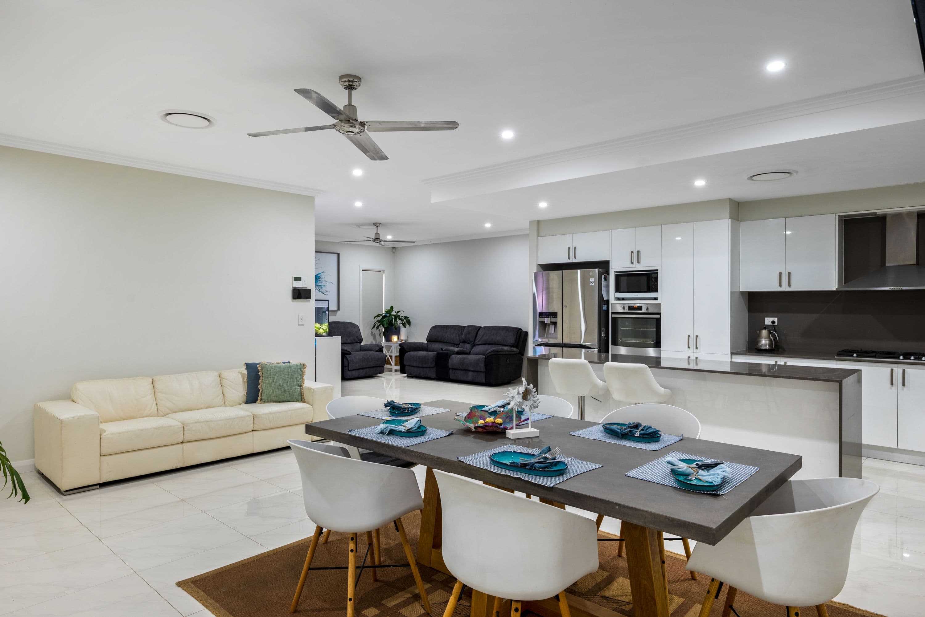 7 Armstrong Street, JORDAN SPRINGS NSW 2747, Jordan Springs - Thumbnail 2