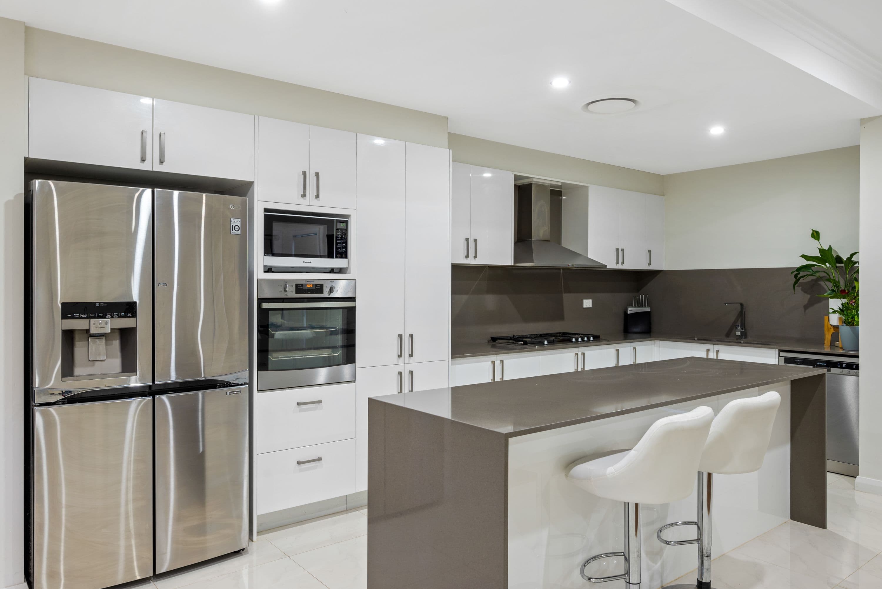 7 Armstrong Street, JORDAN SPRINGS NSW 2747, Jordan Springs - Thumbnail 4