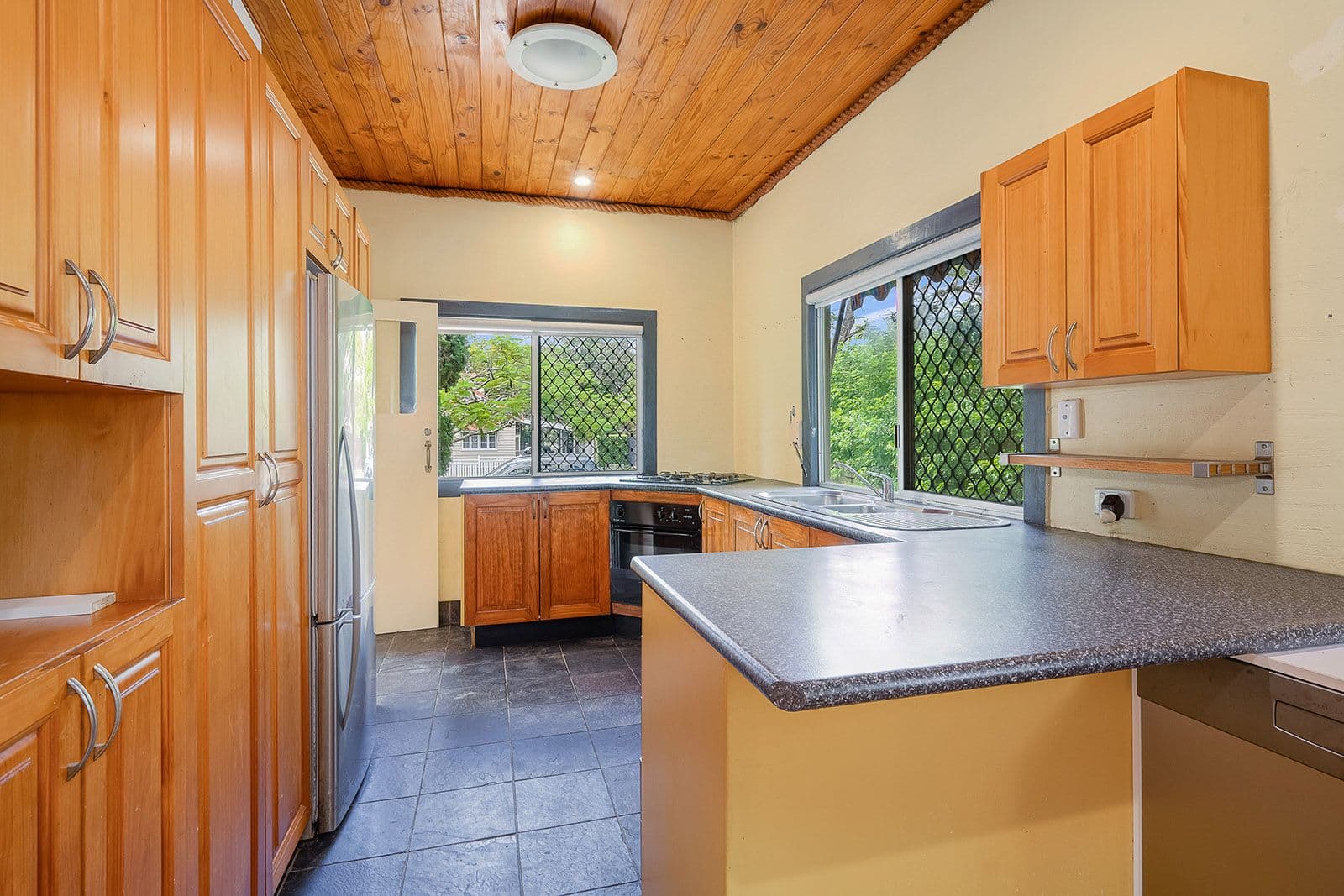 76 Chancellor Street, Sherwood QLD 4075, Sherwood - Thumbnail 6