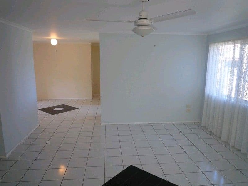 6 Rosella Way, WOODGATE QLD 4660, Woodgate - Thumbnail 3