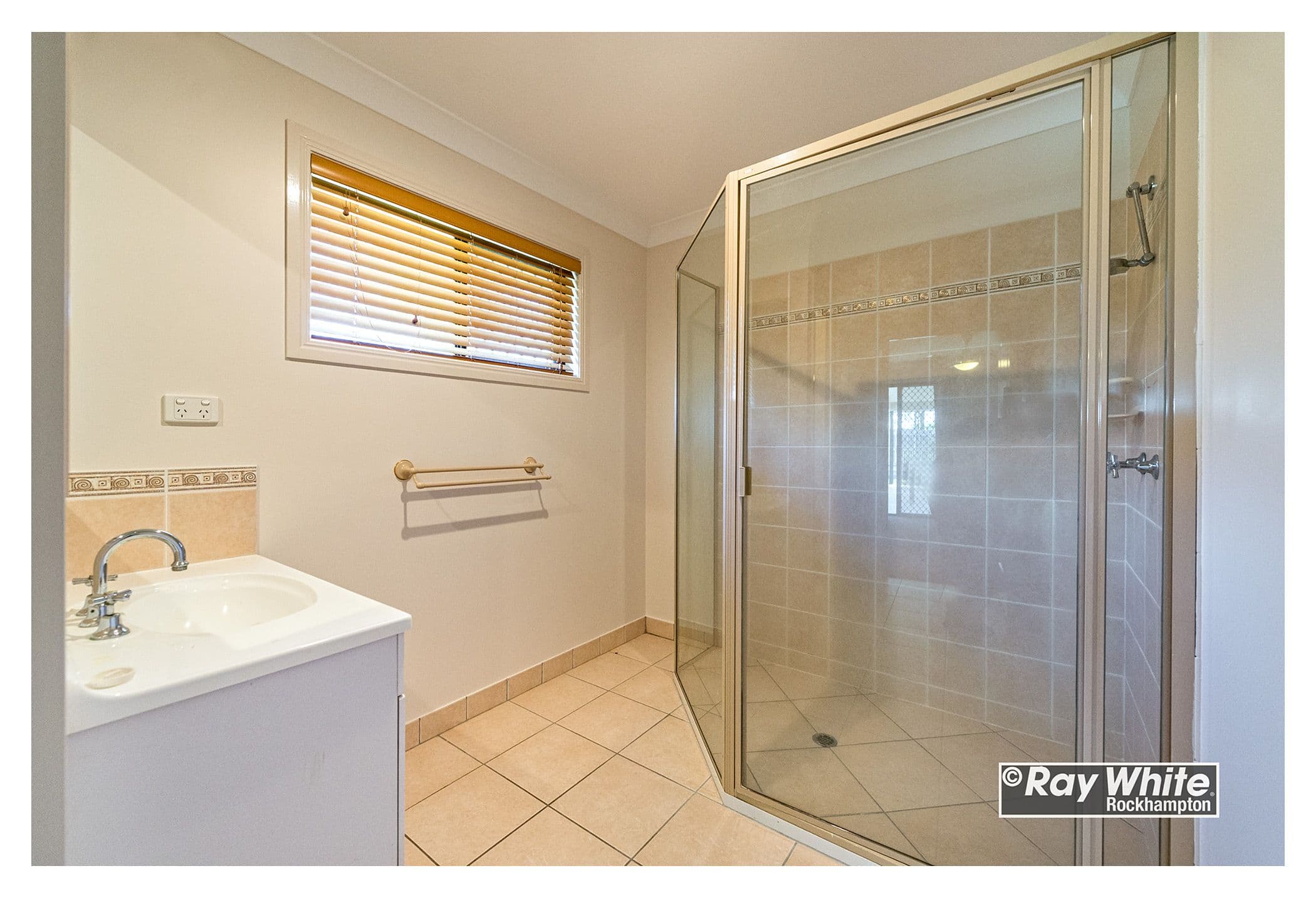 22 Lilydale Close, Norman Gardens QLD 4701, Norman Gardens - Thumbnail 3