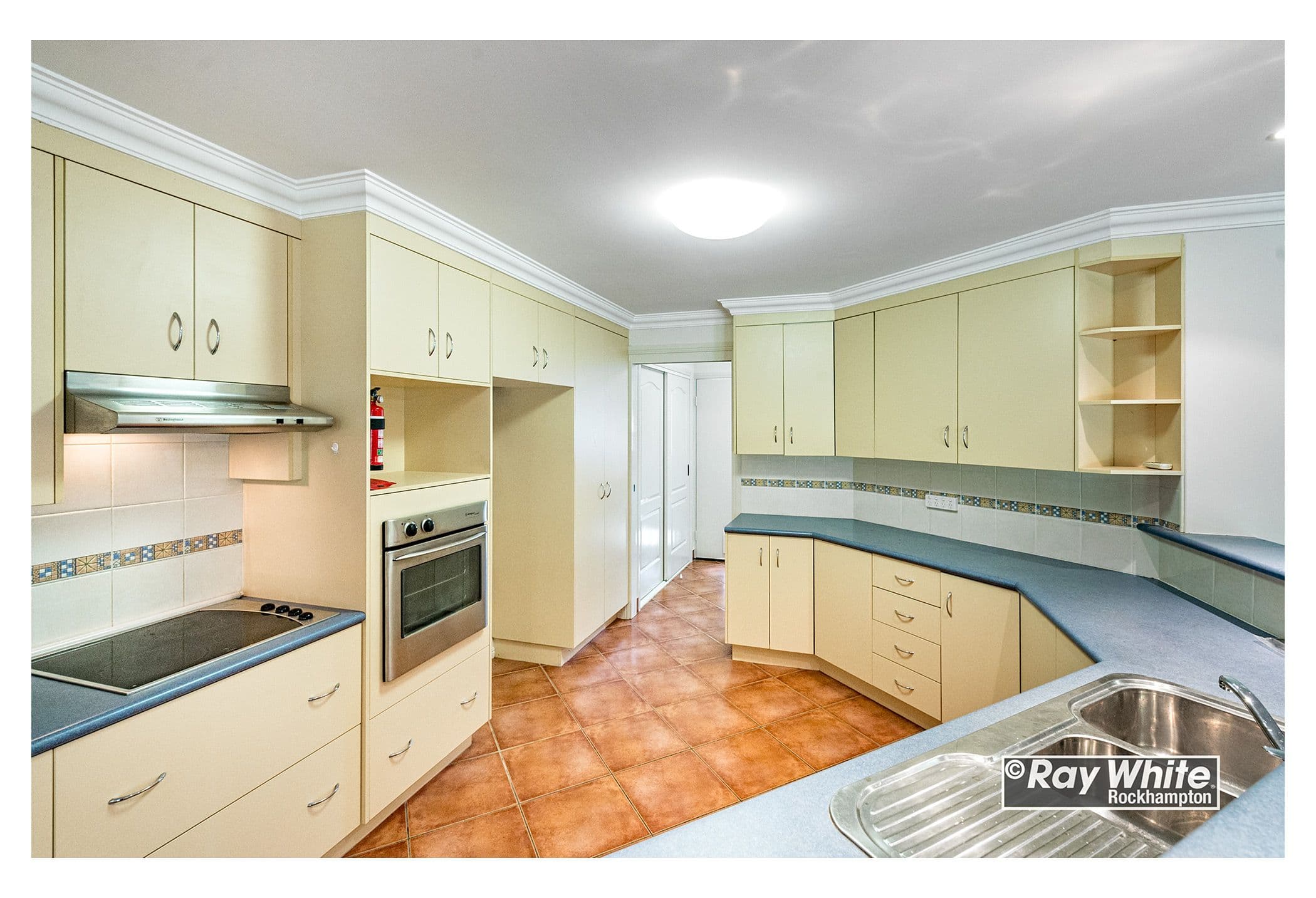 22 Lilydale Close, Norman Gardens QLD 4701, Norman Gardens - Thumbnail 4