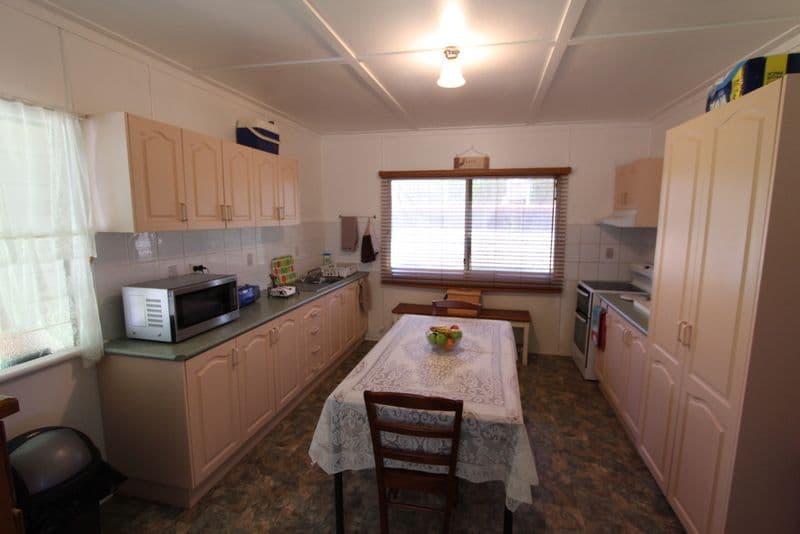 218 King Street, Charleville QLD 4470, Charleville - Thumbnail 3