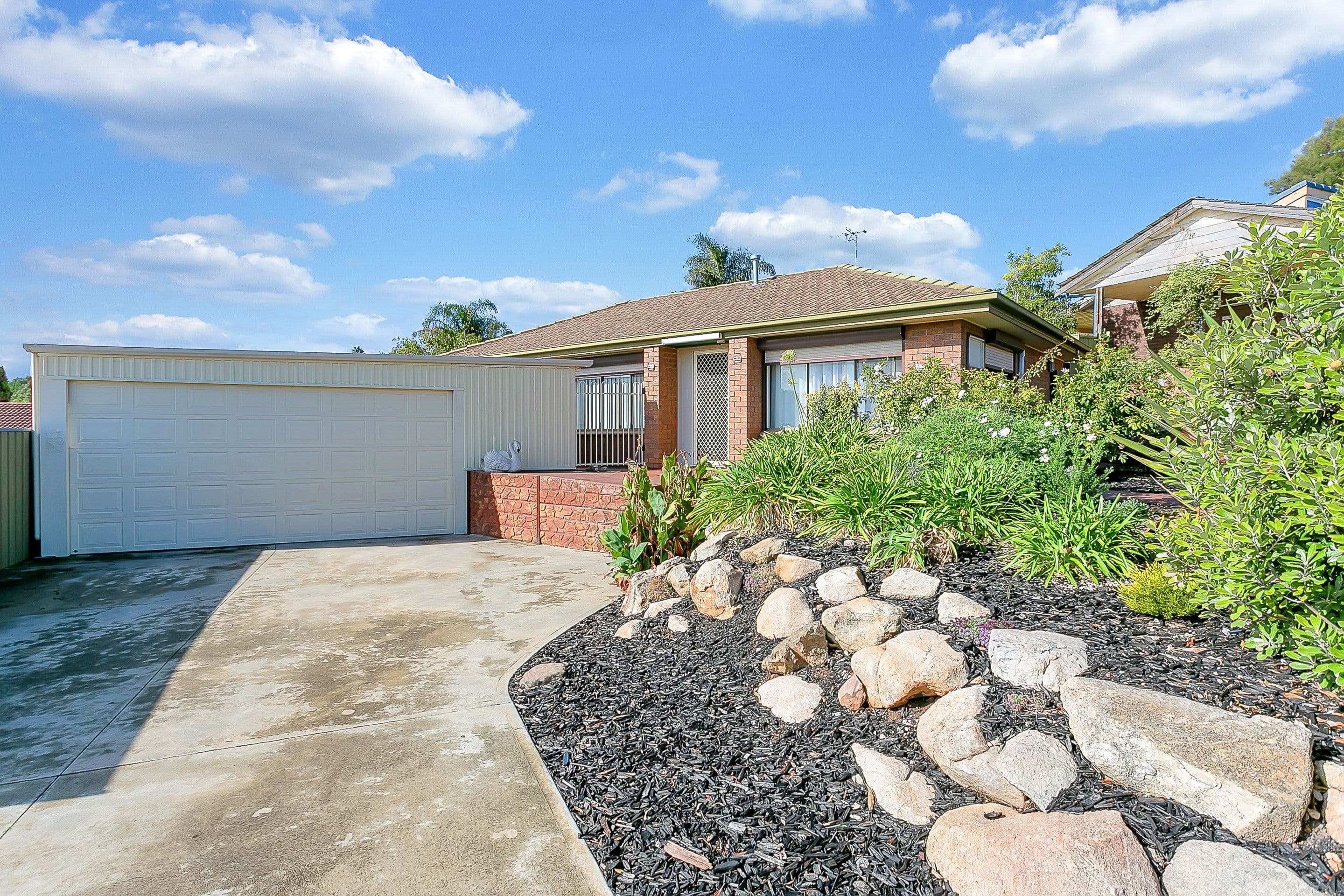62 Quailo Avenue, Hallett Cove SA 5158, Hallett Cove - Image 1