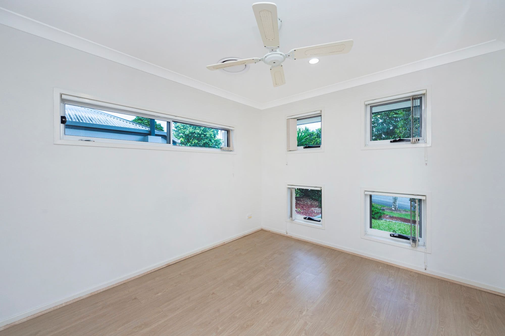 6 Seawind Road, Coomera Waters QLD 4209, Coomera - Thumbnail 8