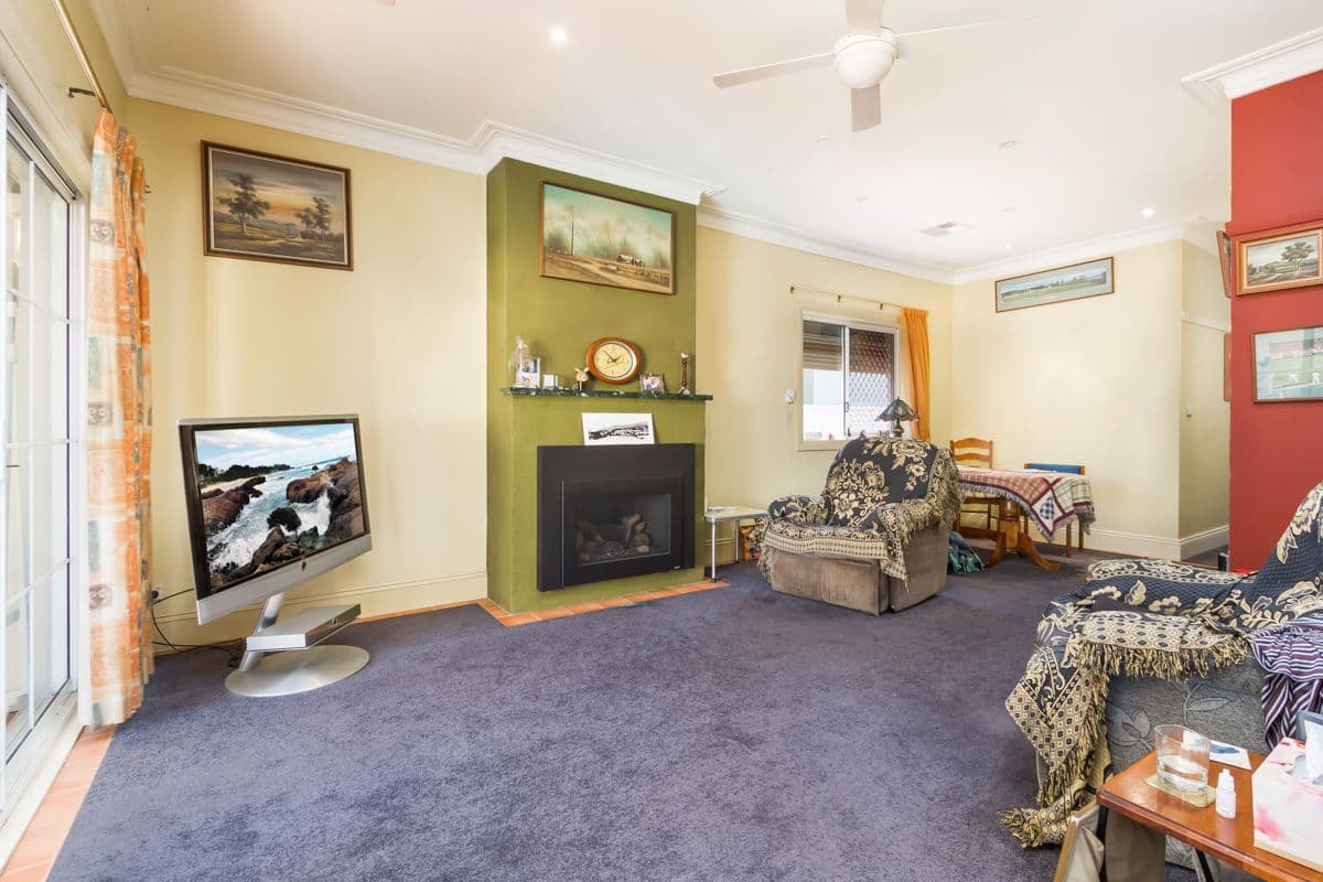 350 Windsor Street, Richmond - Thumbnail 4