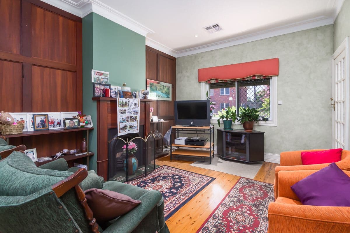 350 Windsor Street, Richmond - Thumbnail 5