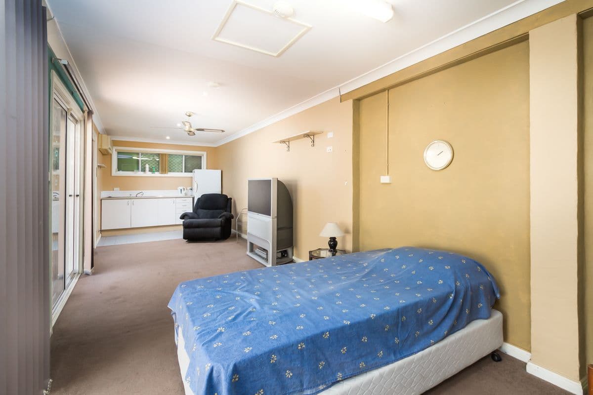 350 Windsor Street, Richmond - Thumbnail 6