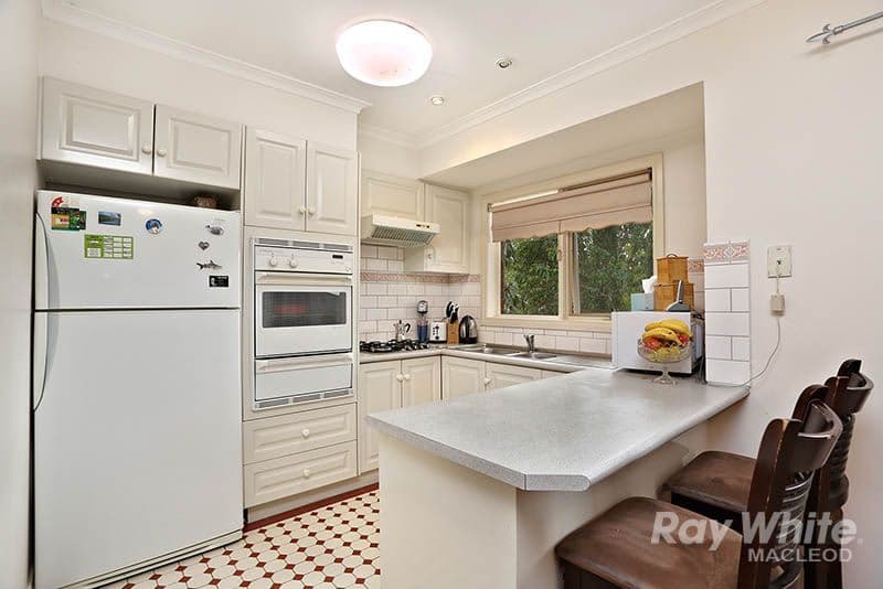 7 Picadilly Close, GREENSBOROUGH VIC 3088, Greensborough - Thumbnail 5