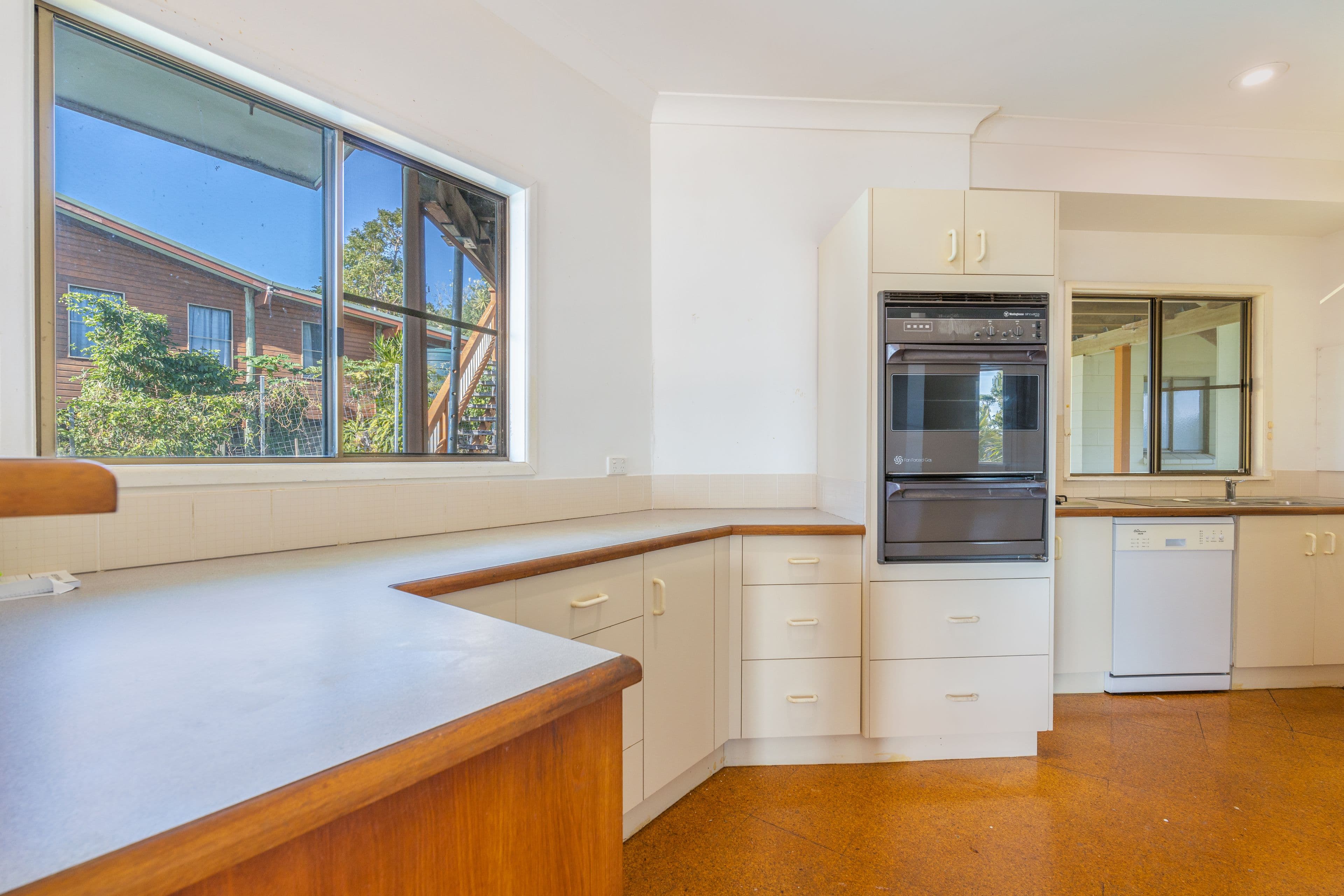 4 Woodwark Crescent, Cannonvale QLD 4802, Cannonvale - Thumbnail 7