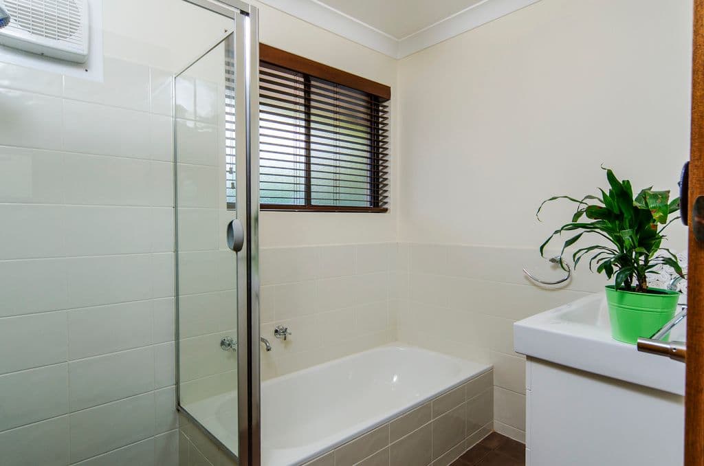 60 Kentwood Road, Morphett Vale SA 5162, Morphett Vale - Thumbnail 5