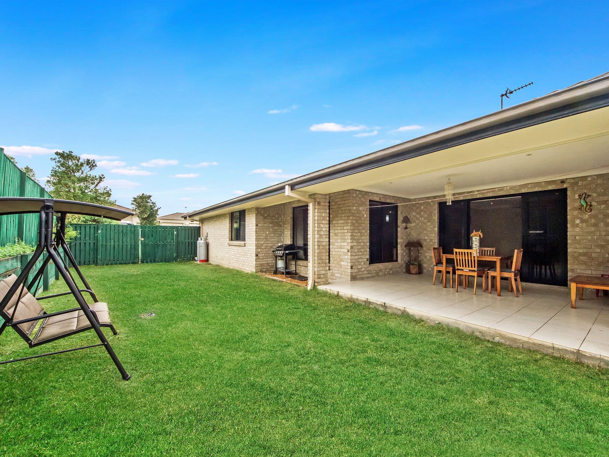 32 Melissa Street, Upper Coomera QLD 4209, Upper Coomera - Thumbnail 2