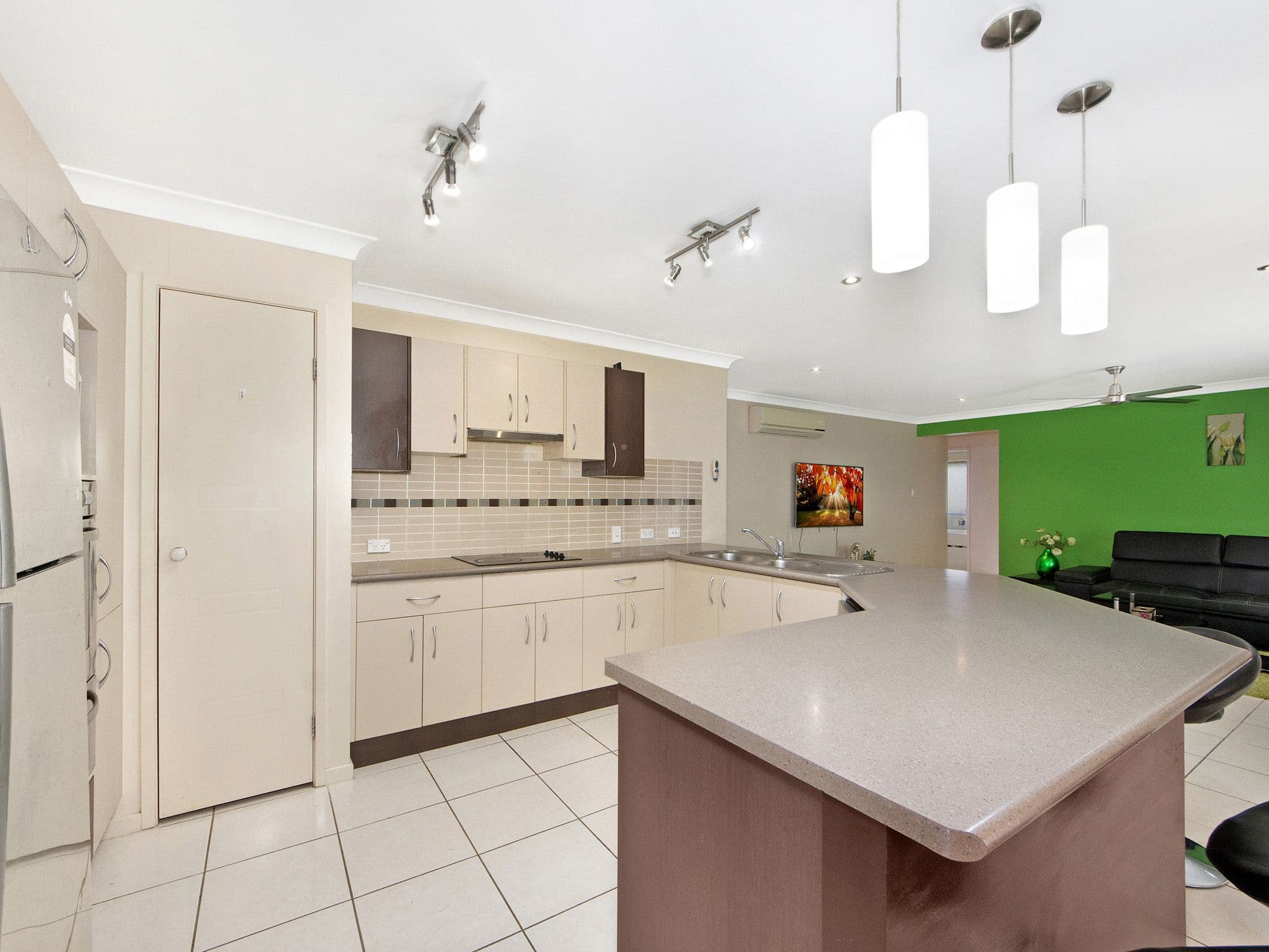 32 Melissa Street, Upper Coomera QLD 4209, Upper Coomera - Thumbnail 6