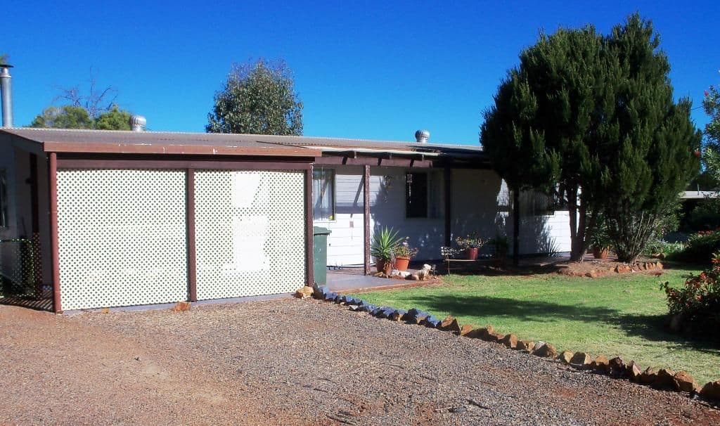 44 King Street, MEMERAMBI QLD 4610, Memerambi - Thumbnail 2