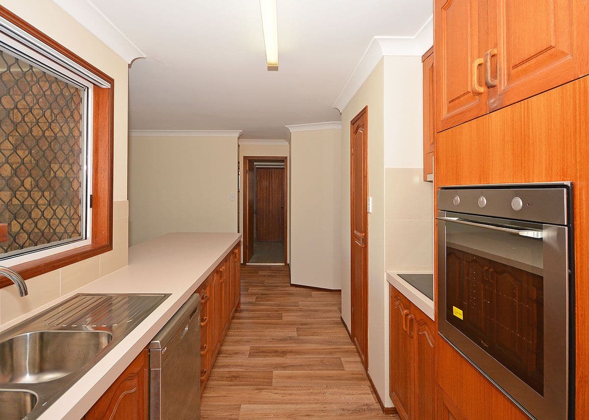 9 Palera Court, Point Vernon QLD 4655, Point Vernon - Thumbnail 2