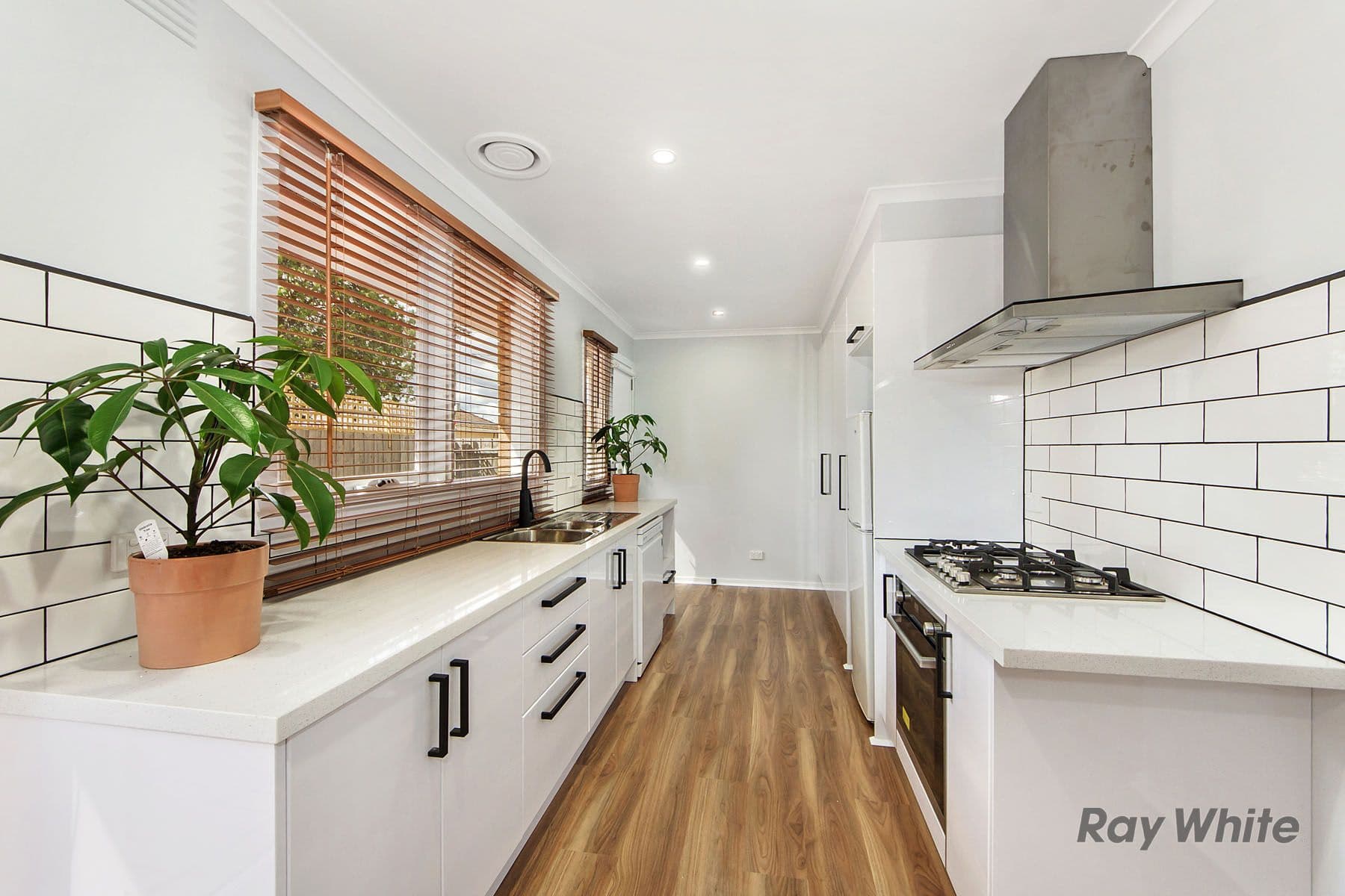 20 Adelaide Street, St Albans VIC 3021, St Albans - Thumbnail 2