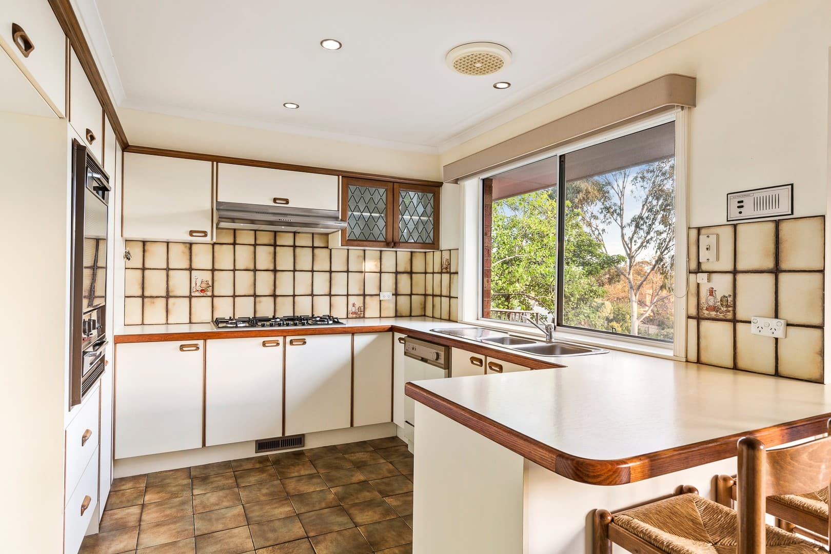 2/137 Manningham Road, Bulleen, VIC 3105, Bulleen - Thumbnail 5