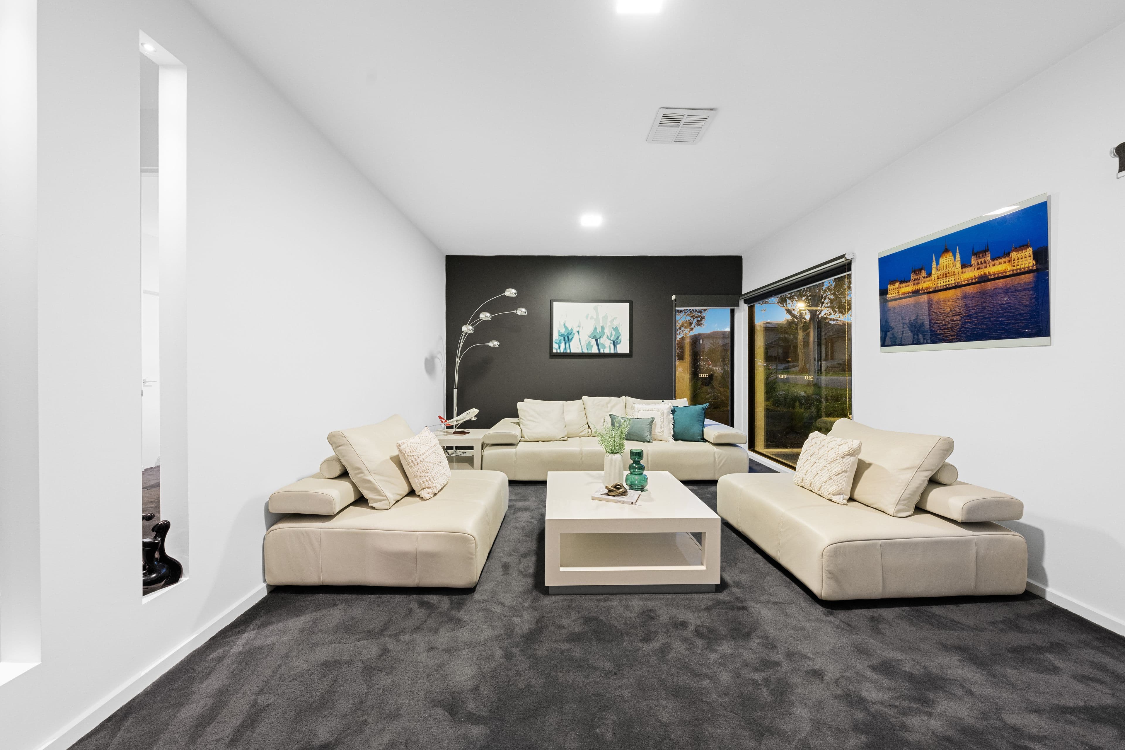 16 Artesian Avenue, Wantirna South VIC 3152, Wantirna South - Thumbnail 2