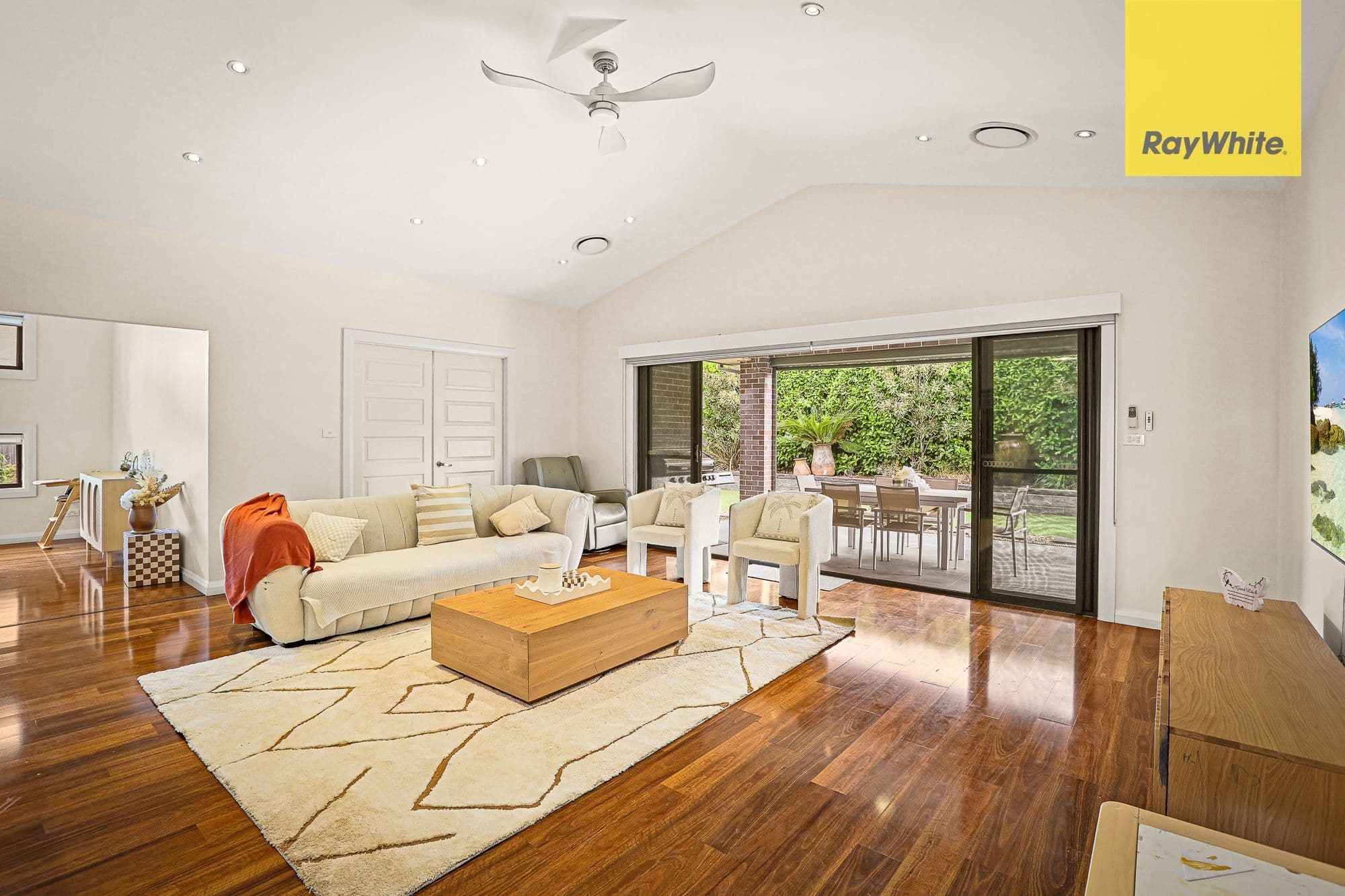 9 Stonecutters Drive, Colebee NSW 2761, Colebee - Thumbnail 6