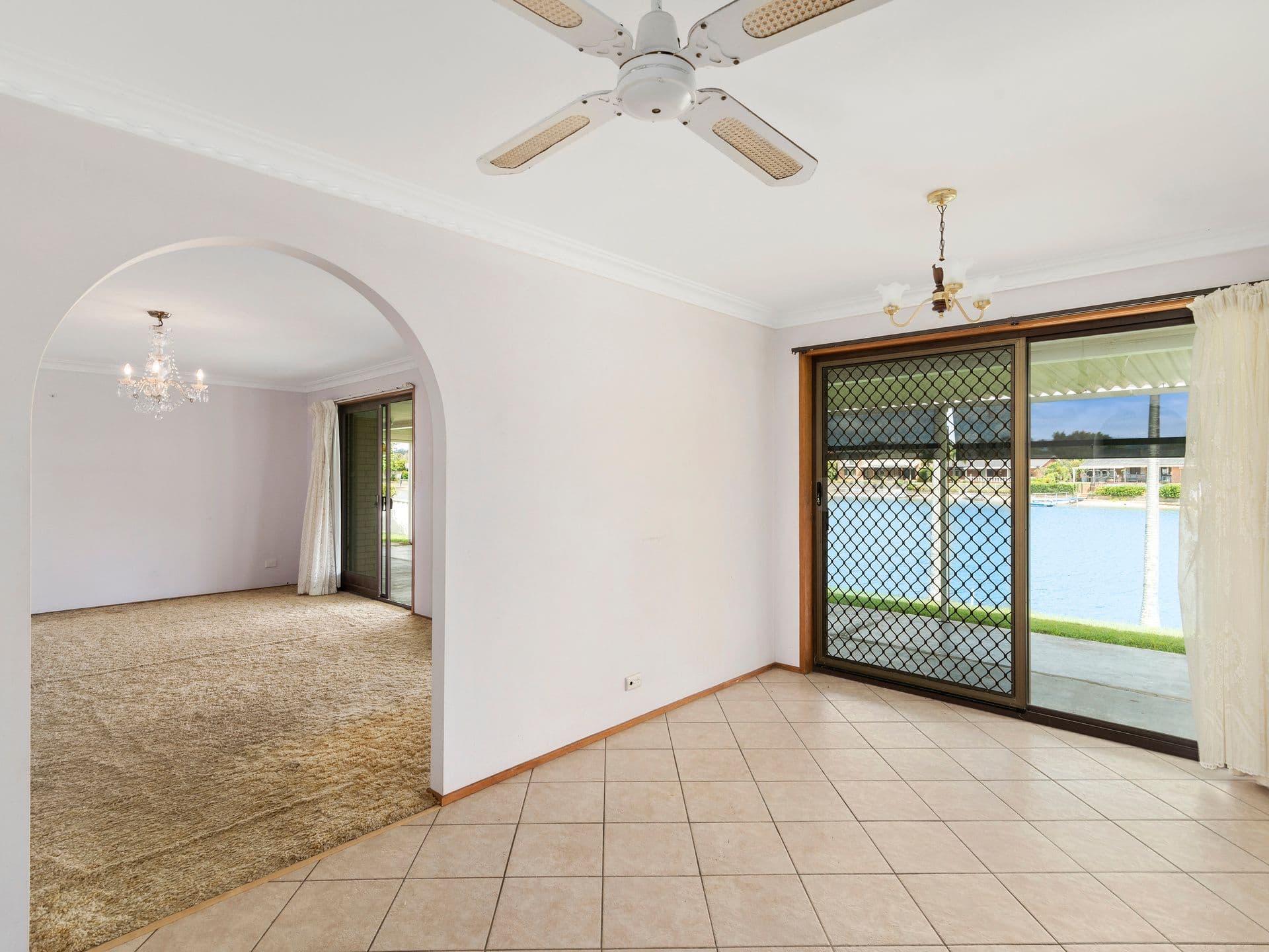 122 Melaleuca Drive, Palm Beach QLD 4221, Palm Beach - Thumbnail 8