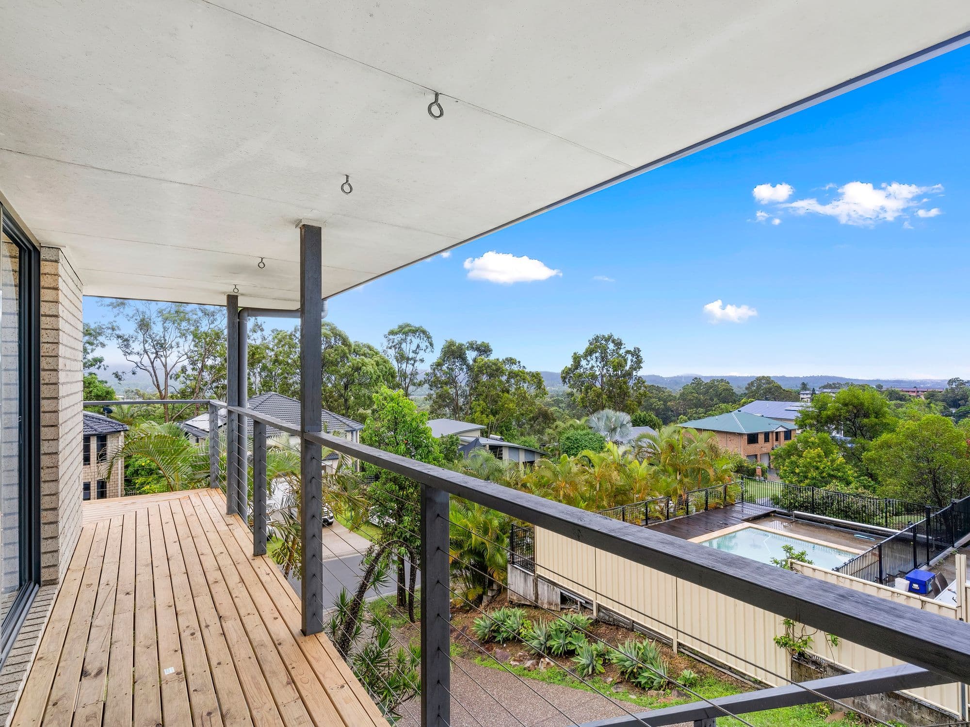 14 Tara Vista Boulevard, Highland Park QLD 4211, Highland Park - Thumbnail 2