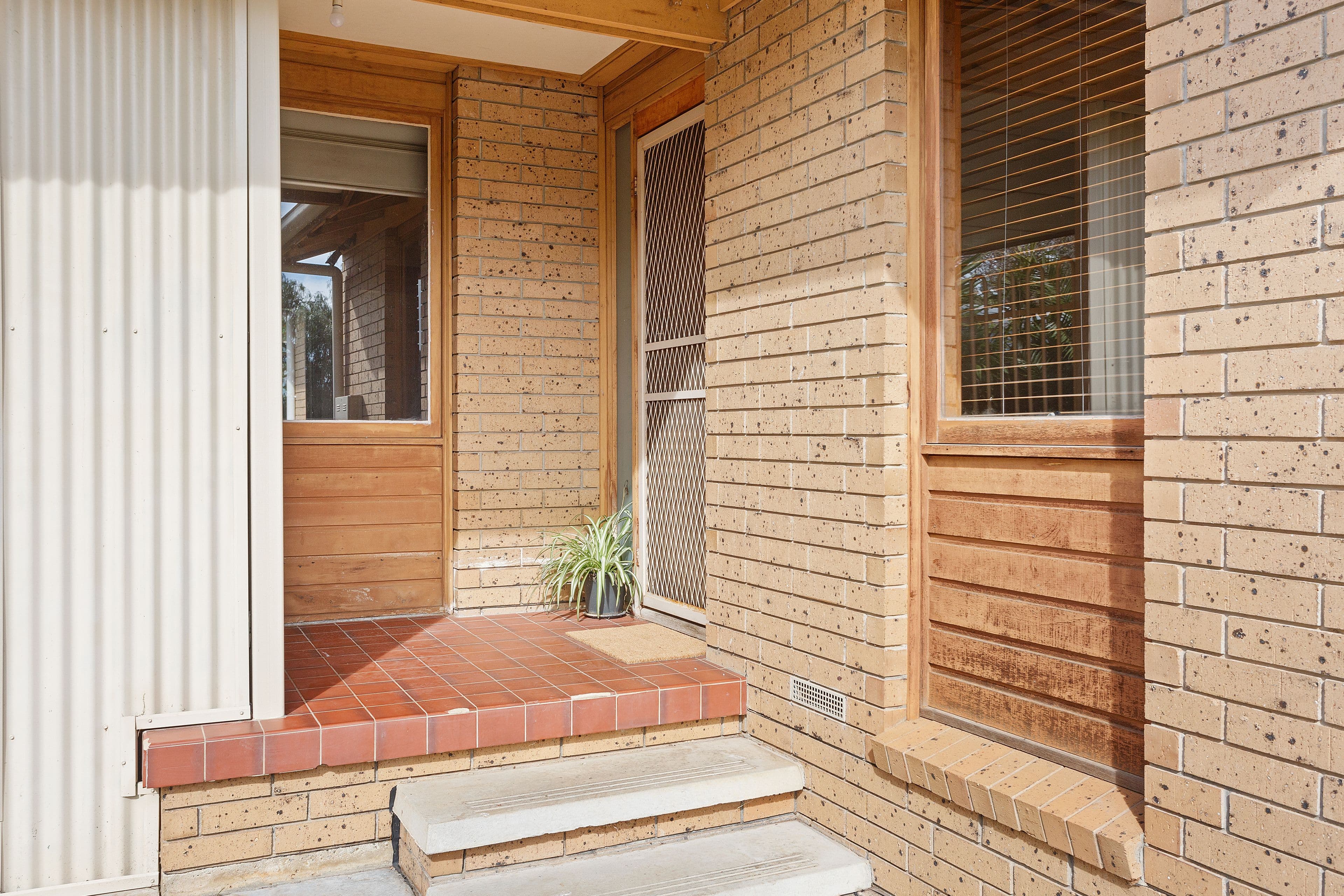 27 Minorca Crescent, Hackham West SA 5163, Hackham West - Thumbnail 4