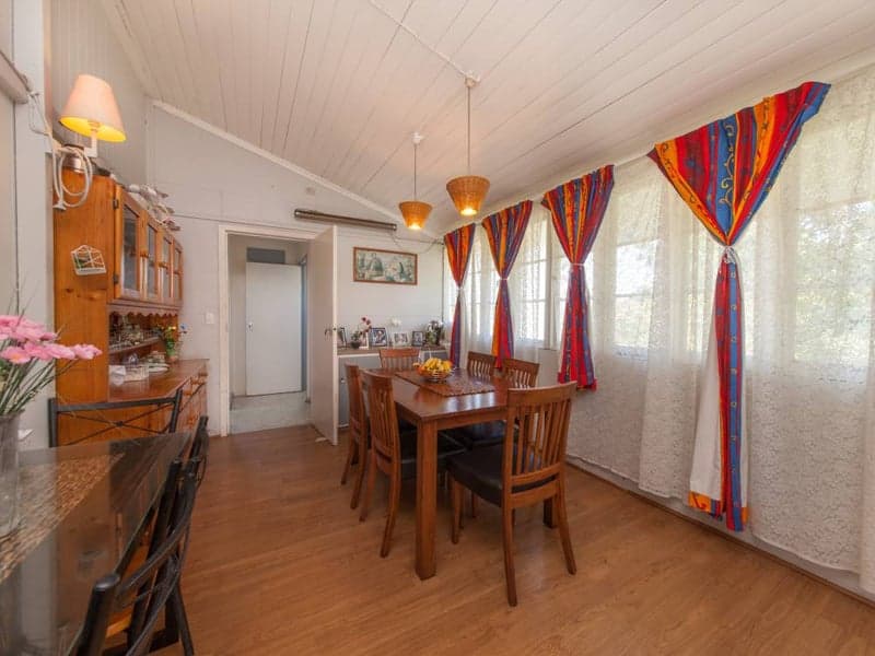 2 Lamont Road, Wilston - Thumbnail 3