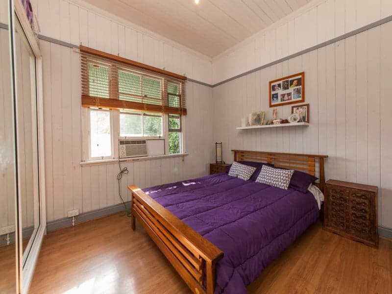 2 Lamont Road, Wilston - Thumbnail 6