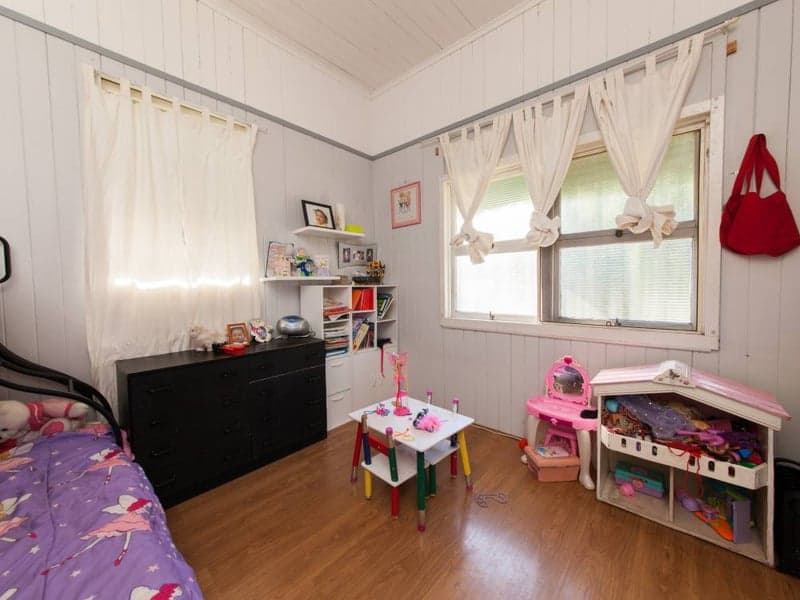 2 Lamont Road, Wilston - Thumbnail 7